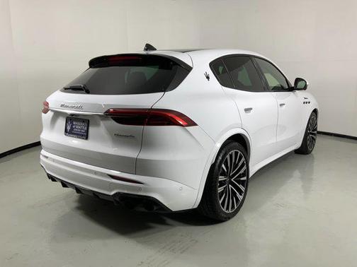 2023 Maserati Grecale Modena