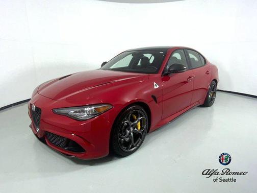 2020 Alfa Romeo Giulia Quadrifoglio