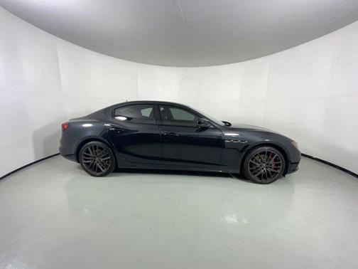 2023 Maserati Ghibli Modena