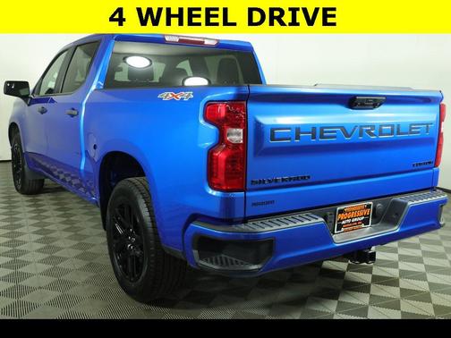 2022 Chevrolet Silverado 1500 Custom
