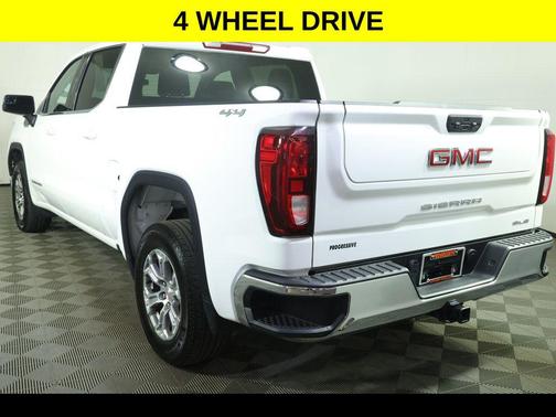 Summit White 2023 GMC Sierra 1500 SLE