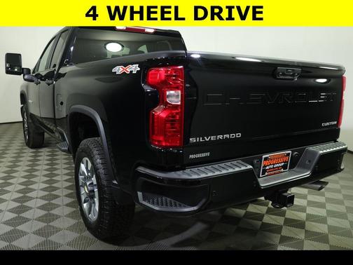 2025 Chevrolet Silverado 2500 Custom
