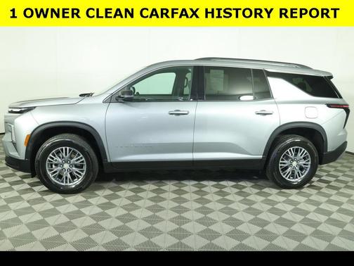 2025 Chevrolet Traverse LT