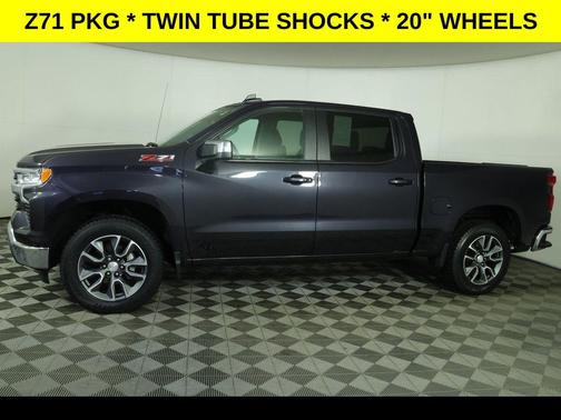 Dark Ash Metallic 2022 Chevrolet Silverado 1500 LT