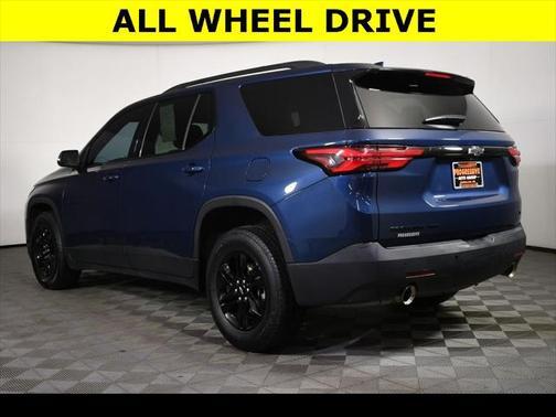 2022 Chevrolet Traverse LT Cloth