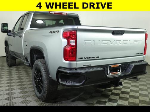 2026 Chevrolet Silverado 2500 Custom