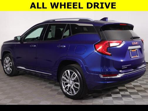 2023 GMC Terrain Denali