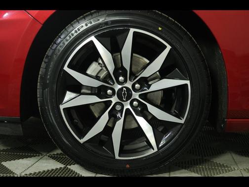 2022 Chevrolet Malibu FWD RS