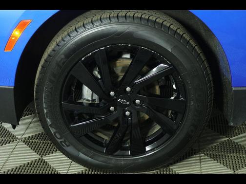 Riptide Blue Metallic 2024 Chevrolet Equinox 1LT