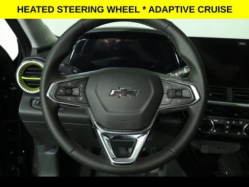 Mosaic Black Metallic 2026 Chevrolet Trax FWD ACTIV