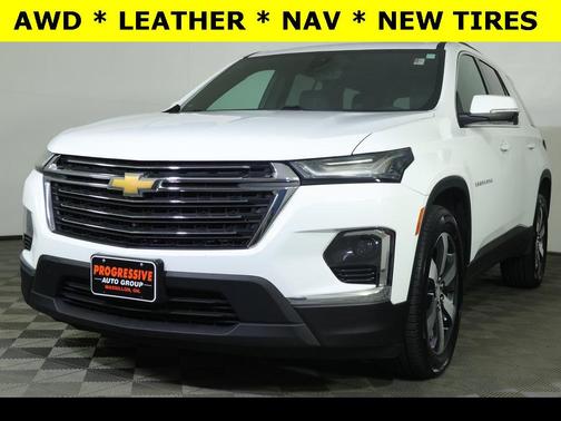 2022 Chevrolet Traverse LT Leather