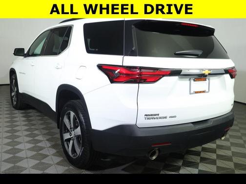 2022 Chevrolet Traverse LT Leather