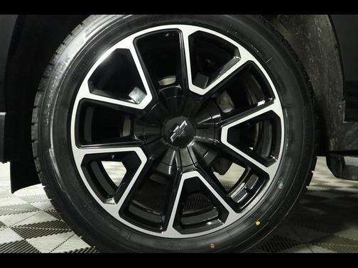 2022 Chevrolet Tahoe 4WD RST