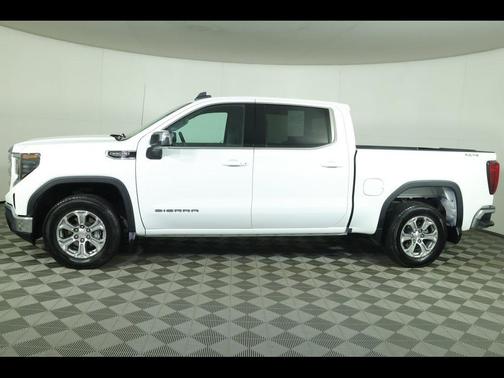 2023 GMC Sierra 1500 SLE