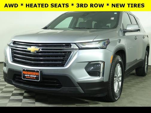 2023 Chevrolet Traverse LT Cloth