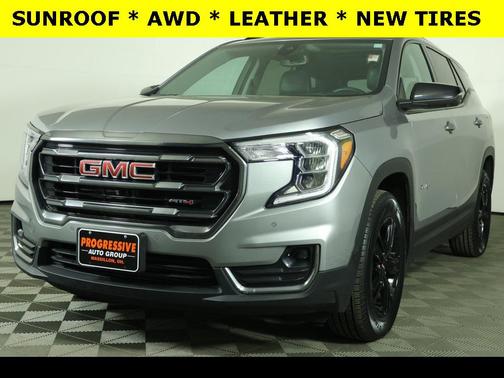 2024 GMC Terrain AWD AT4