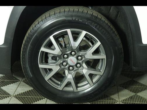 Summit White 2023 GMC Acadia AWD SLE