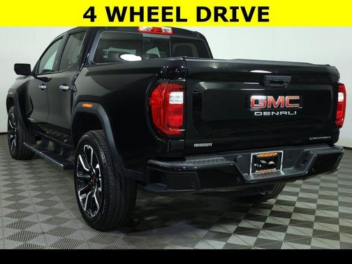 2023 GMC Canyon Denali