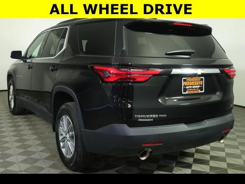 2022 Chevrolet Traverse LT Leather