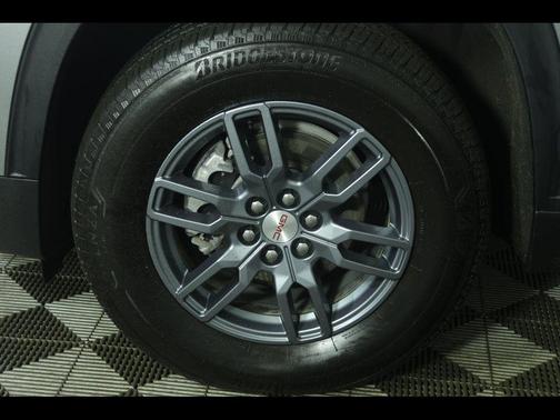 2025 GMC Acadia AWD Elevation