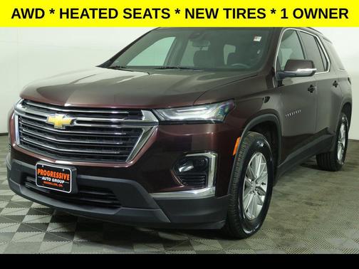 2023 Chevrolet Traverse LT Cloth