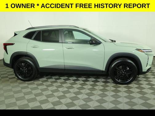 Cacti Green 2025 Chevrolet Trax FWD ACTIV