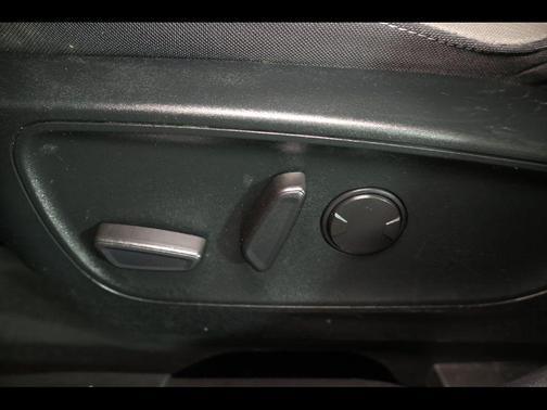RAPID RED MET TINTED CC 2022 Ford Escape SE