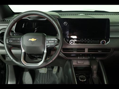 2025 Chevrolet Colorado WT