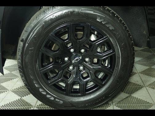 2025 Chevrolet Colorado WT