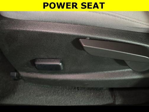 2022 Chevrolet Colorado WT