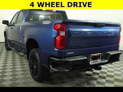 2022 Chevrolet Silverado 1500 Custom Trail Boss