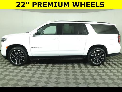 2024 Chevrolet Suburban RST