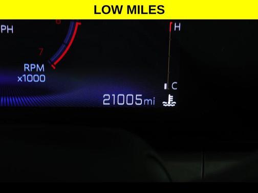 Sterling Gray Metallic 2024 Chevrolet Trax LT