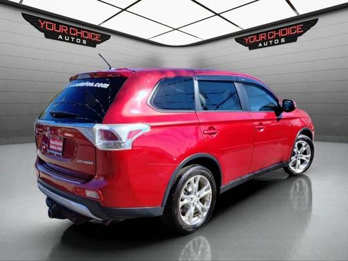 2015 Mitsubishi Outlander SE
