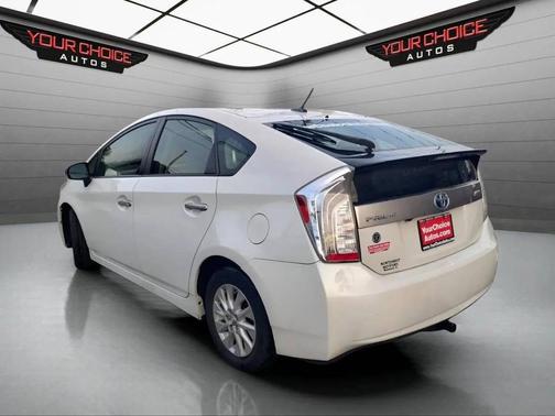 2013 Toyota Prius Plug-in Advanced