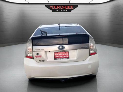2013 Toyota Prius Plug-in Advanced