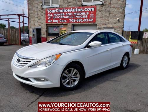 2013 Hyundai SONATA GLS