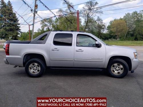 2011 Chevrolet Avalanche 1500 LS