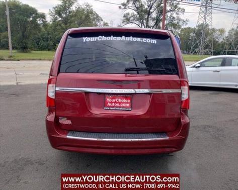 2015 Chrysler Town & Country Touring