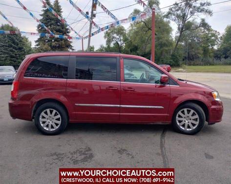 2015 Chrysler Town & Country Touring