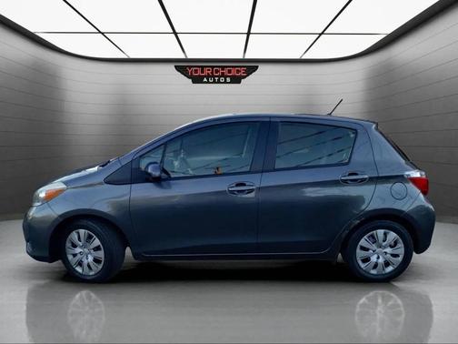 2014 Toyota Yaris LE