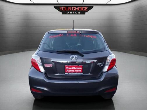 2014 Toyota Yaris LE