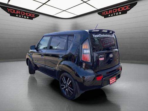 2010 Kia Soul +