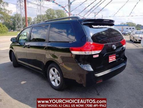 2014 Toyota Sienna LE