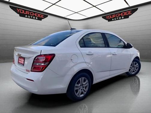 2018 Chevrolet Sonic LS