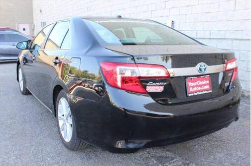 2013 Toyota Camry Hybrid XLE