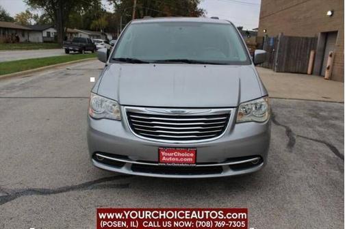 2013 Chrysler Town & Country Touring