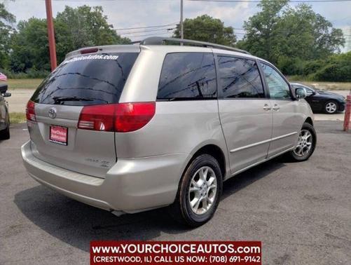 2005 Toyota Sienna XLE