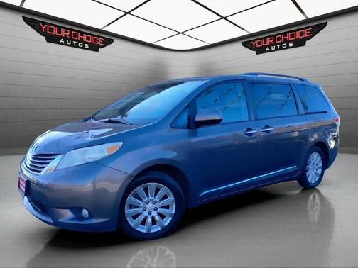 2013 Toyota Sienna XLE