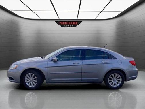 2014 Chrysler 200 Touring